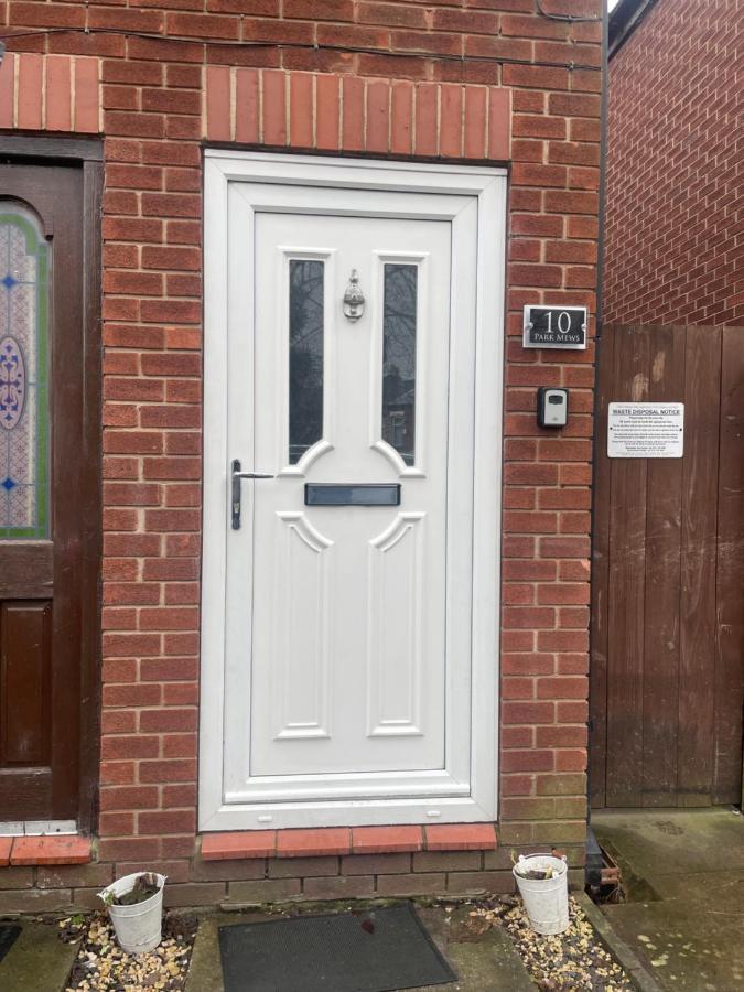 Modern Cosy 1 Bed Near Centre~double Bed~parking Appartement