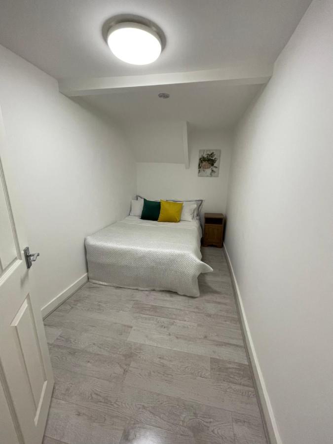 Apartment The Crescent, Flat 1 - Stockport,