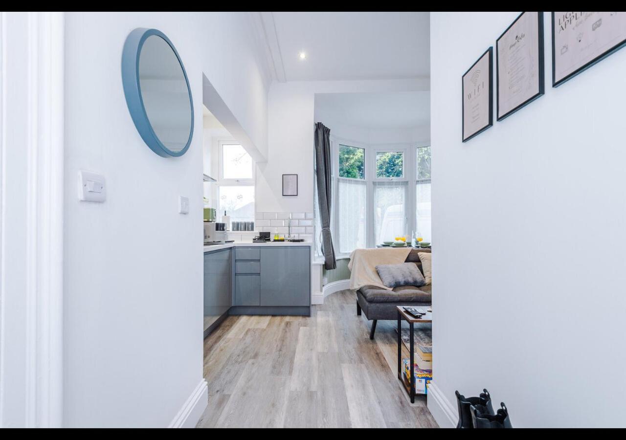 Entire Cozy Apt, Prime Location & Free Parking Appartement Manchester