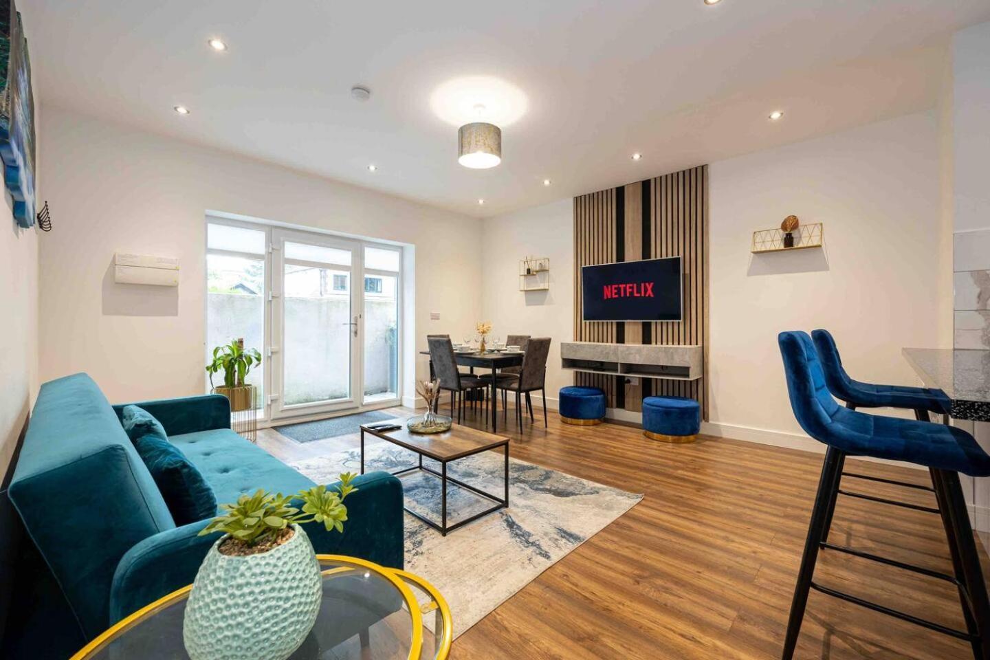 Vibrant 2Br Apartment In Chorlton, Free Parking *