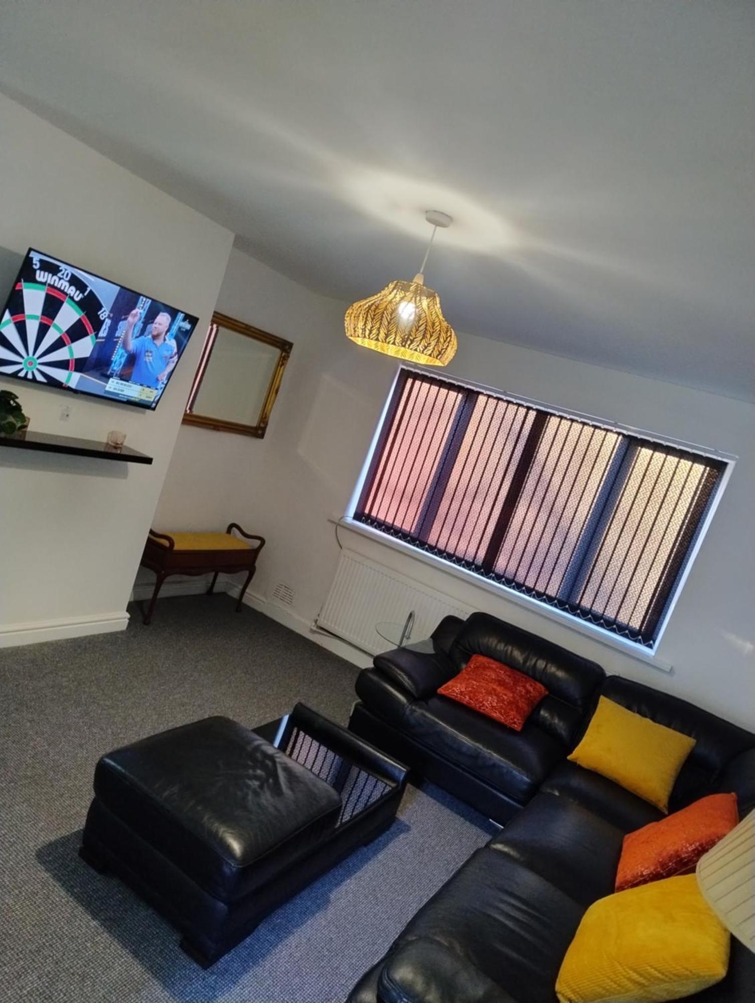 Northern Water Park Escape Sleeps 10 *