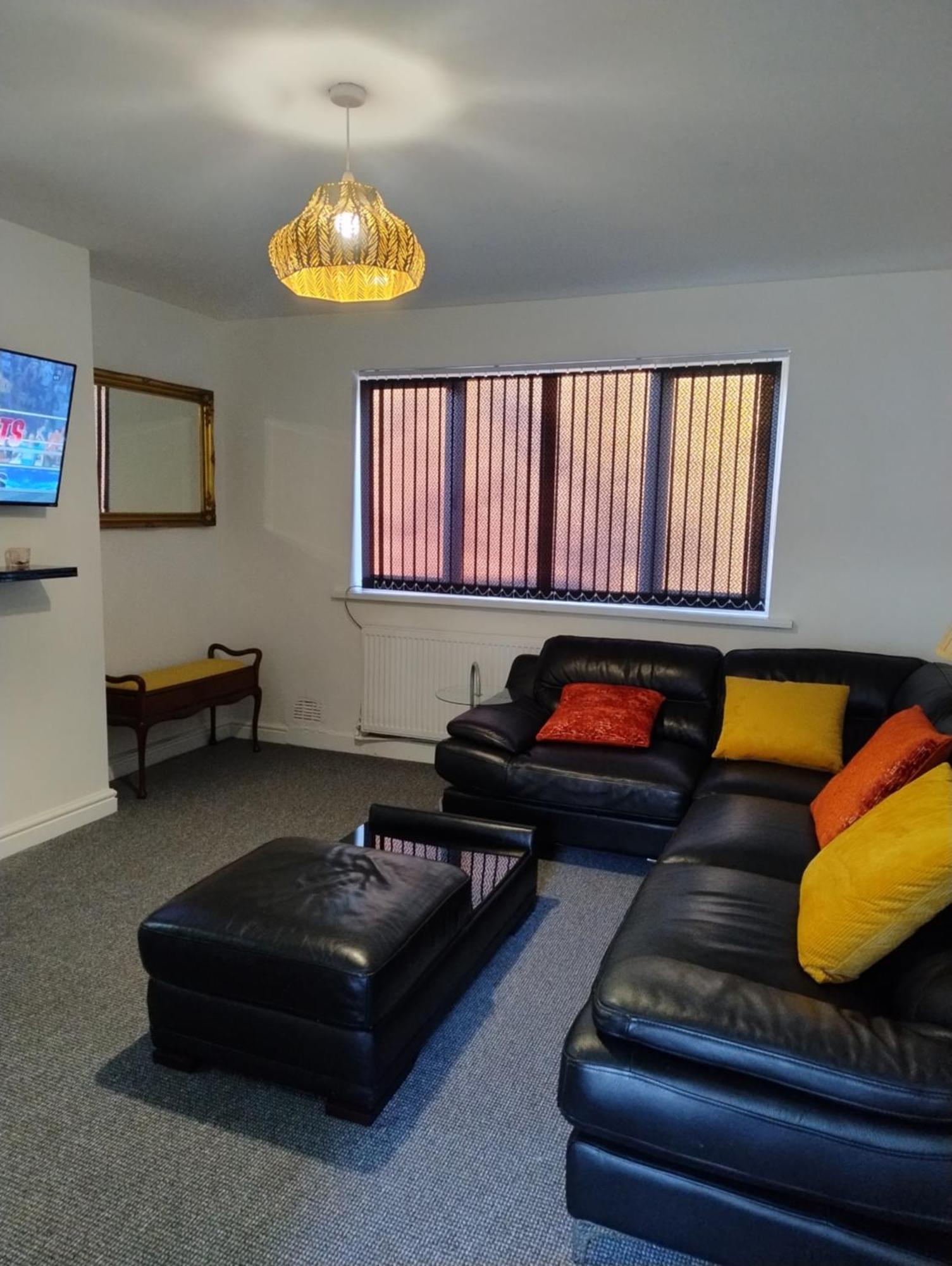 Northern Water Park Escape Sleeps 10 Holiday home Manchester