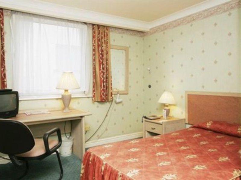 Hotel The Gardens 3*
