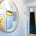 R&R Nr Mediacity 4 Bedrms, 6 Beds, Free Parking