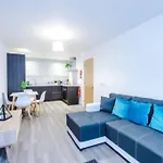 The Halo 2 Bedroom Apartment- Hosted By Mcr Dens