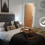 Adelphi Wharf Luxury Apartments
