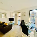 Caxton House