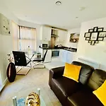 Caxton House