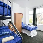 Shared Short Term South Manchester Accommodation
