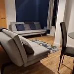 Lovely 2-Bed Apartment In Manchester