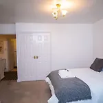Butterstile House