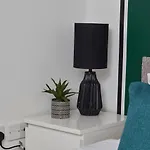 Beautiful Apartment Near Piccadilly Train Station