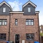 Entire Home - Cosy 3 Bedroom House, Close To Levenshulme Station, 13 Mins To Manchester City Centre