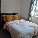 Beautiful 2-Bed Apartment In Manchester Centre