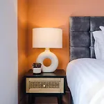 Rest&Recharge @ Windsor House
