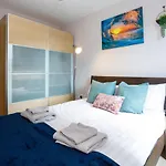 Arena Aparthotel