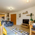 Arena Aparthotel