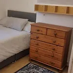 Budget 4 Bedroom House,Entire Place.Sleeps 10