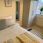 Spacious And Amazing 4 Bedroom Detached House