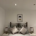 Luxury 2-Bedroom Apartment In The Heart Of Manchester City Centre