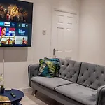 Bv Comfy Spacious 3 Bedroom House At Tatton Street Manchester