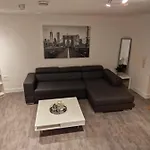 City Apartment Stopzzz