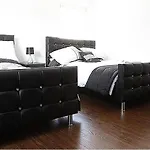 Lewis Apartment 3 Well Located Northern Quarter Sleeps Upto 8