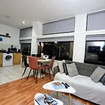 Duplex One Bedroom Apartment In Manchester City Center