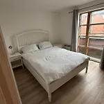 Bigkings Lovely 1Bed Apartment With Free Parking In Central Manchester
