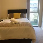 Spacious Flat Sportcity Etihad