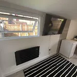 Modern Guest House With Private Entrance