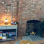 3 Bath Contemporary Victorian Near Manchester Attractions