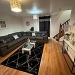 Zenith Apartment