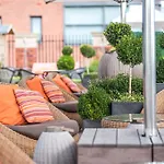 Great John Street Hotel