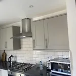 Flat 1 15 Woodland Road, M18 7Hs