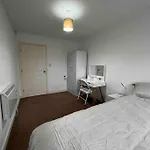 Lovely Flat On Chester Road With Free Parking