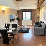 City Center 2 Bedrooms Apartment