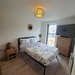 Lovely New Home In Manchester Close To Manchester City Fc