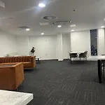 Charming 2-Bed Apartment In Salford Newly Built