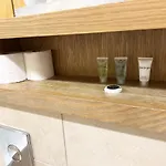 Free Parking 2 Bedroom Apartment