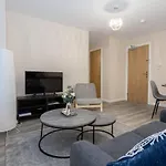 Lovely 1 Bedroom Apartment In Manchester