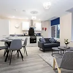 Lovely 1 Bedroom Apartment In Manchester