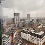 Quayside Penthouse 2 Bedroom Ensuite Near Media City & Manchester United