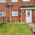 Home Sleeps5-Netflix-Parking-Near City Centre-Etihad-Coop Live