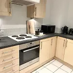 2 Bedroom City Center Apartment