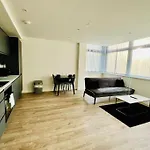 Old Trafford: Self-Serviced One Bedroom Apartment
