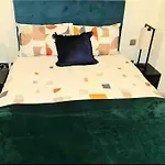 Hotel 2Bed Apartment Salford Mcr