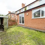 M9 Guest House