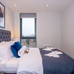 City Cosy 1 Bed - Perfect For Long Stays By Valore Property Services