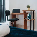 Luxury Penthouse - Private Balcony - City Views